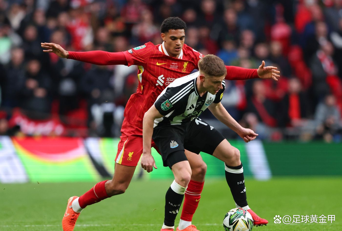 开云平台-纽卡斯尔联青训新星崛起，引发球队换血风潮的简单介绍