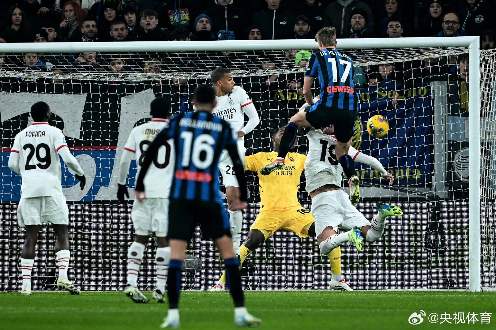 开云APP-激战连场！欧国联赛悬念危机四伏