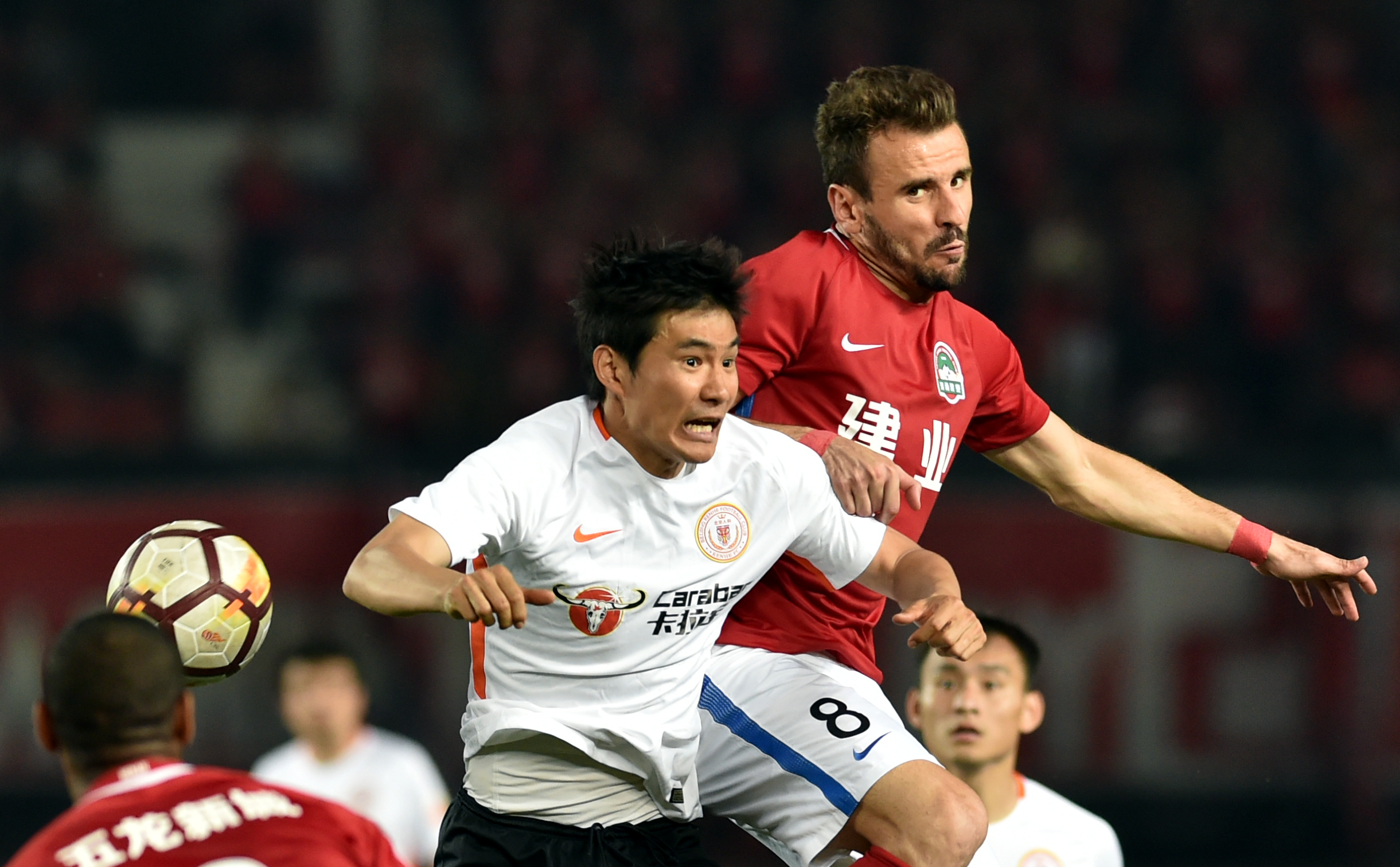 开云体育中国-关于北京人和对战重庆当代力帆，场上风起云涌的信息