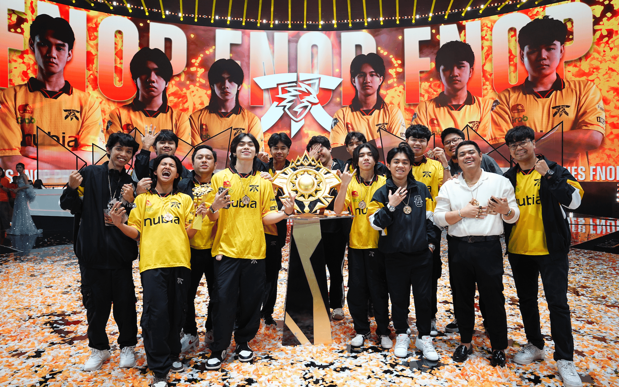 开云体育中国-包含精彩对决令人热血澎湃，体育赛场再度火爆的词条