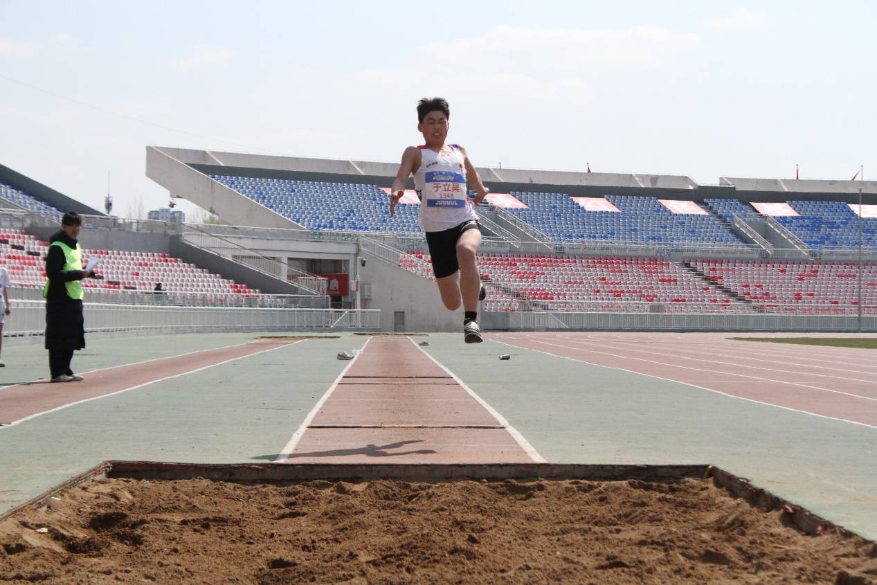 长跑项目比拼激烈，强者屹立的简单介绍