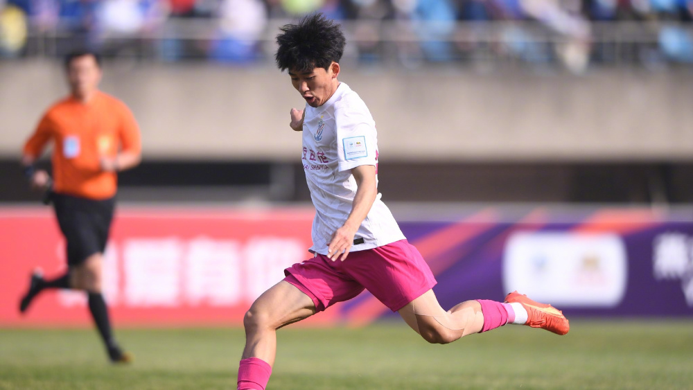 开云体育入口-包含荷兰俱乐部引进新教练挑战强敌的词条