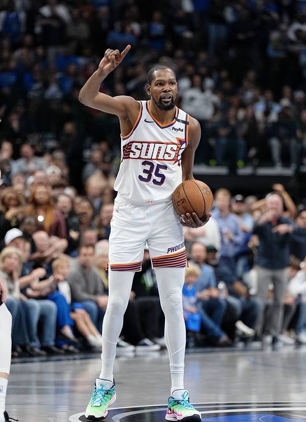 开云APP-关于森林狼队突破魔术队防线主帅赞球员拼劲的信息