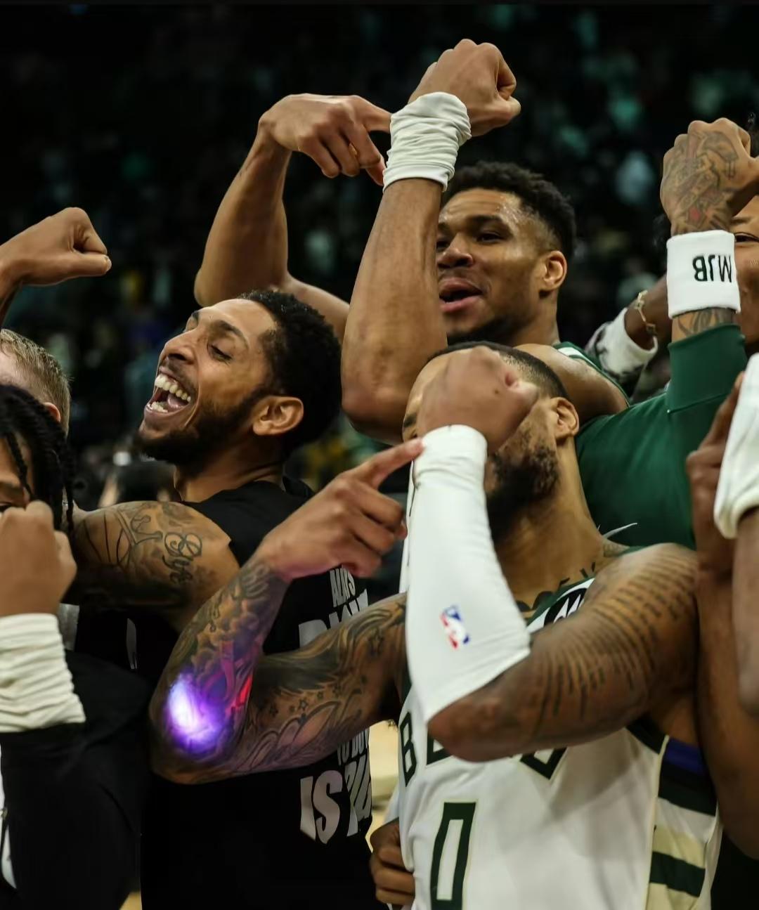 关于雄鹿后卫状态火爆，单节狂砍分引领球队的信息