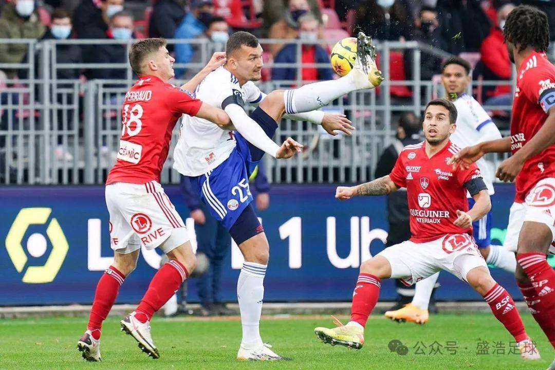 雷恩表现不俗，夺得宝贵胜利