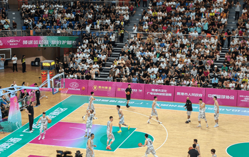 河南男篮展现实力，势不可挡备战下一场的简单介绍