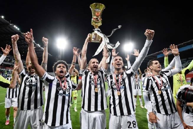 开云平台-尤文图斯意甲冠军头衔稳固劲敌难以动摇