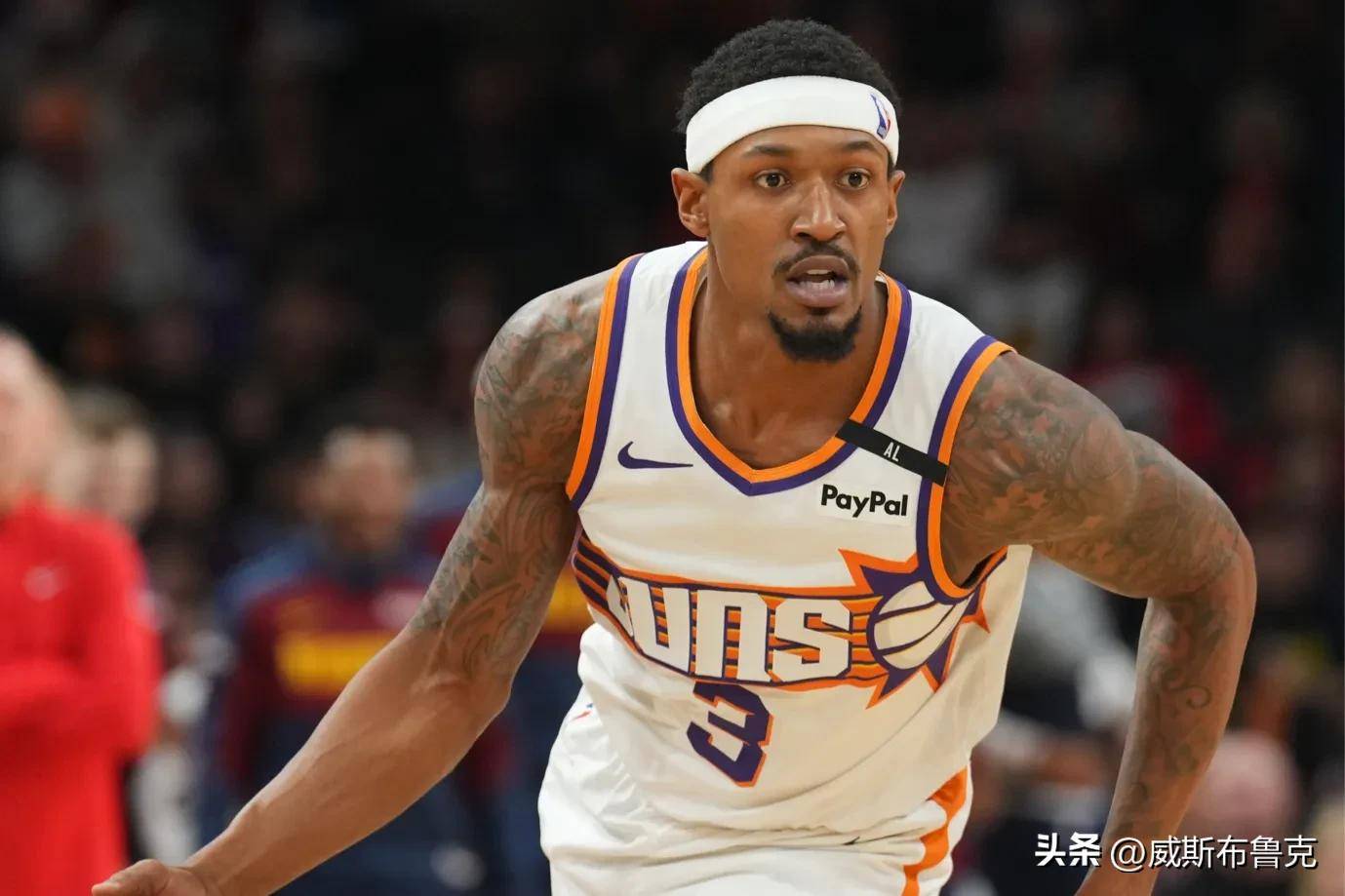 包含太阳队发挥稳定，用高效进攻战胜对手的词条