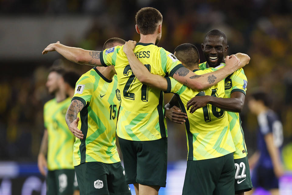 开云体育下载-世界杯赛场上一支黑马队崭露头角