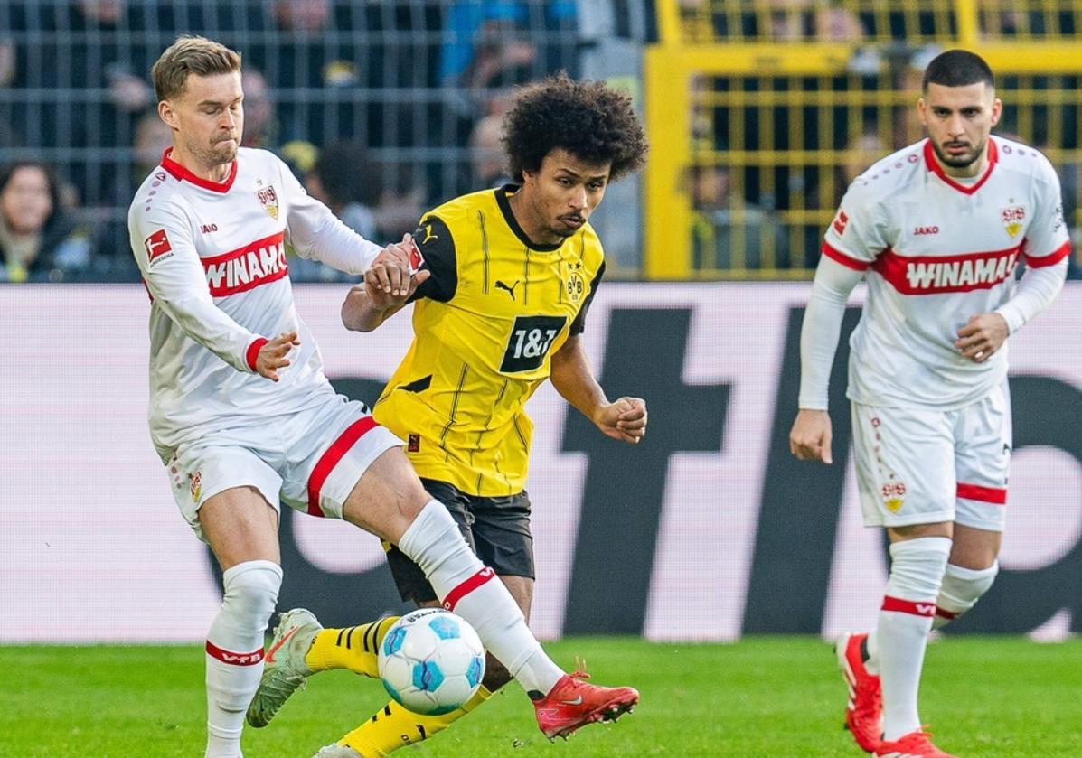 德甲劲旅展开热身赛，备战新赛季