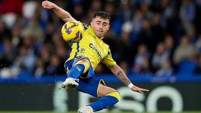 开云体育平台APP-比利亚雷亚尔射手完成帽子戏法的简单介绍