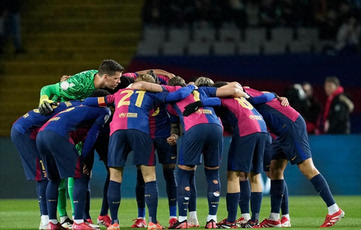 关于巴萨阵容调整失误，遭遇对手逆转的信息