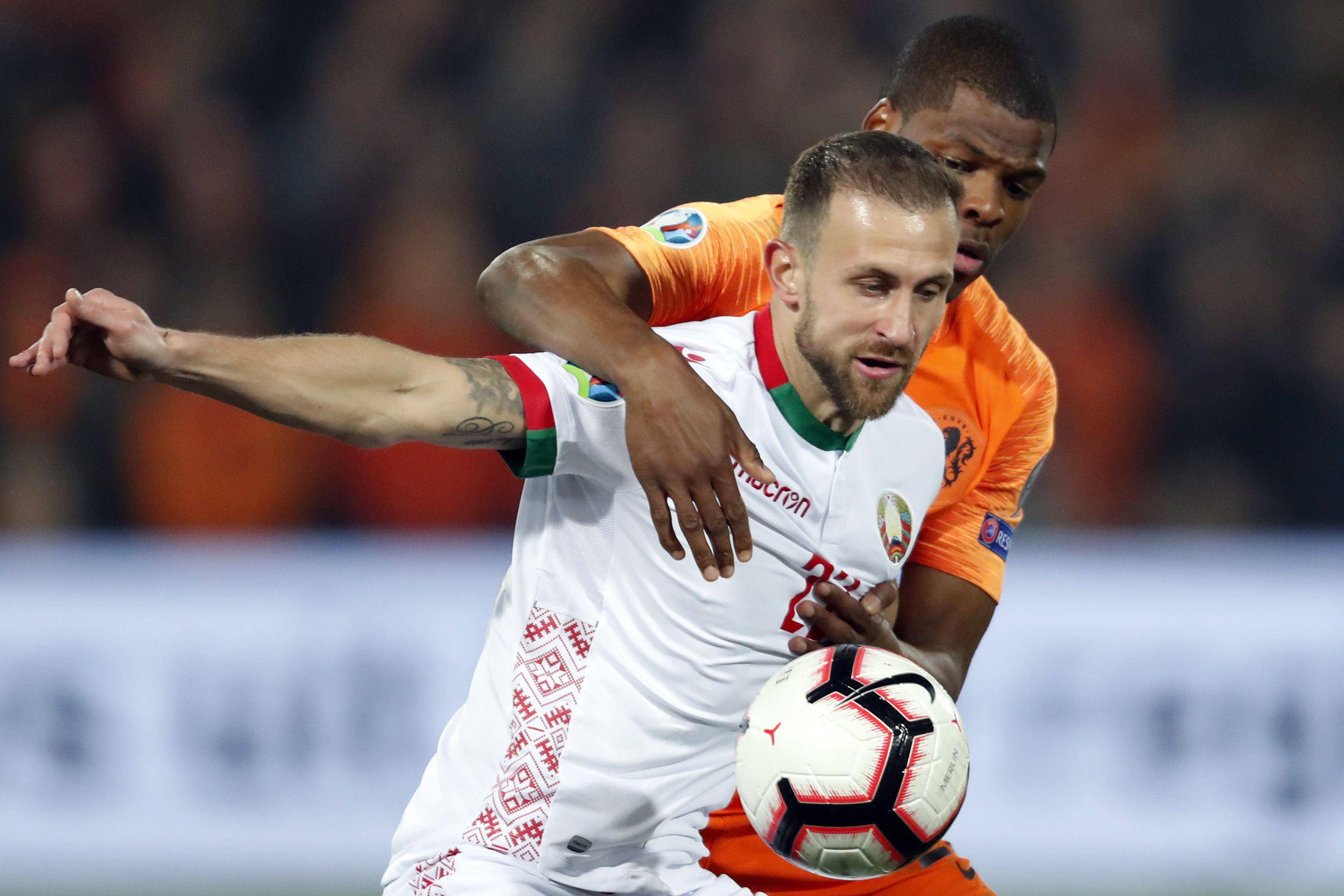 乌克兰队在欧预赛中大获全胜，冲劲十足