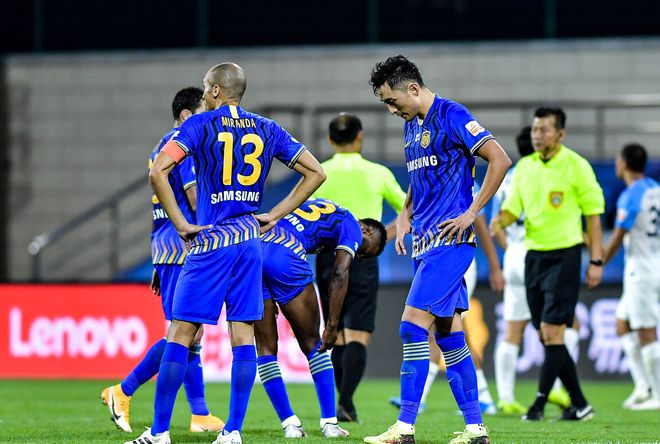 黄海主场1-3完败苏宁,保级形势雪上加霜 黄海主场1-3完败苏宁,保级形势雪上加霜