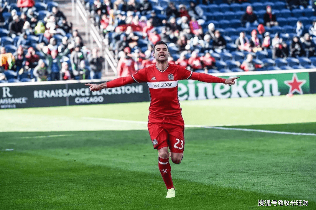 瓦伦西亚主场难求一胜，深陷降级区