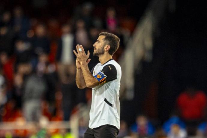 关于阿拉维斯主场大捷，瓦伦西亚仍旧无力回天的信息