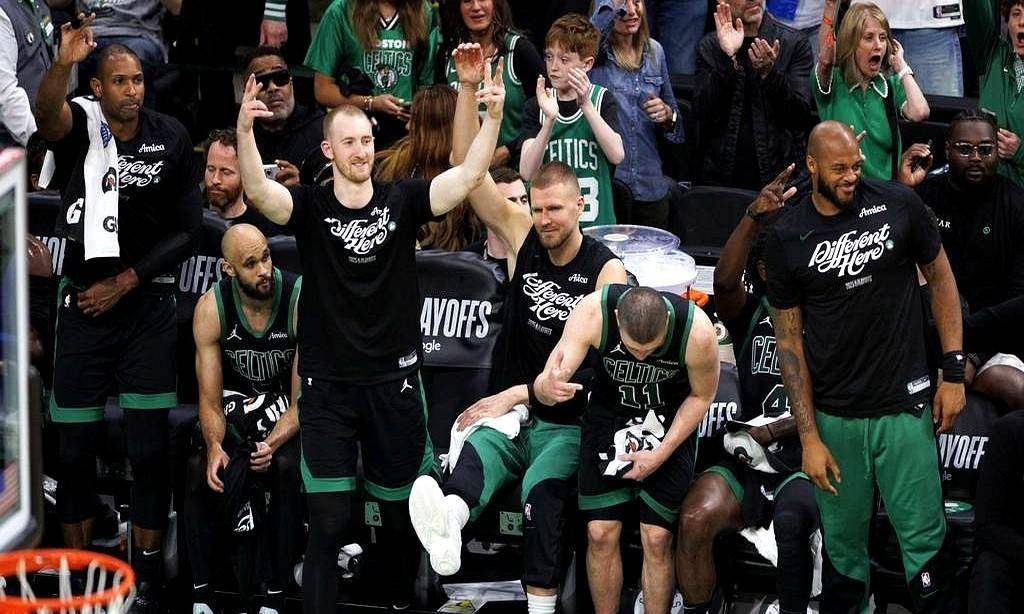 开云平台-凯尔特人队阵容变动频繁，教练调整战术