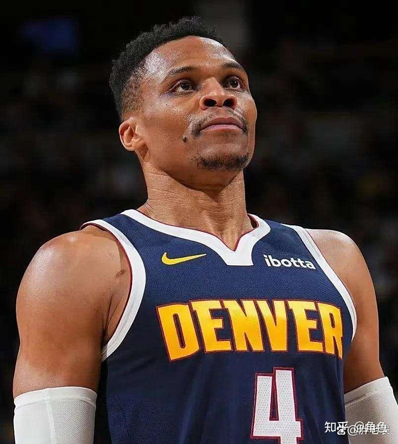 关键时刻出手致胜,威少成球队救世主 关键时刻出手致胜,威少成球队救世主