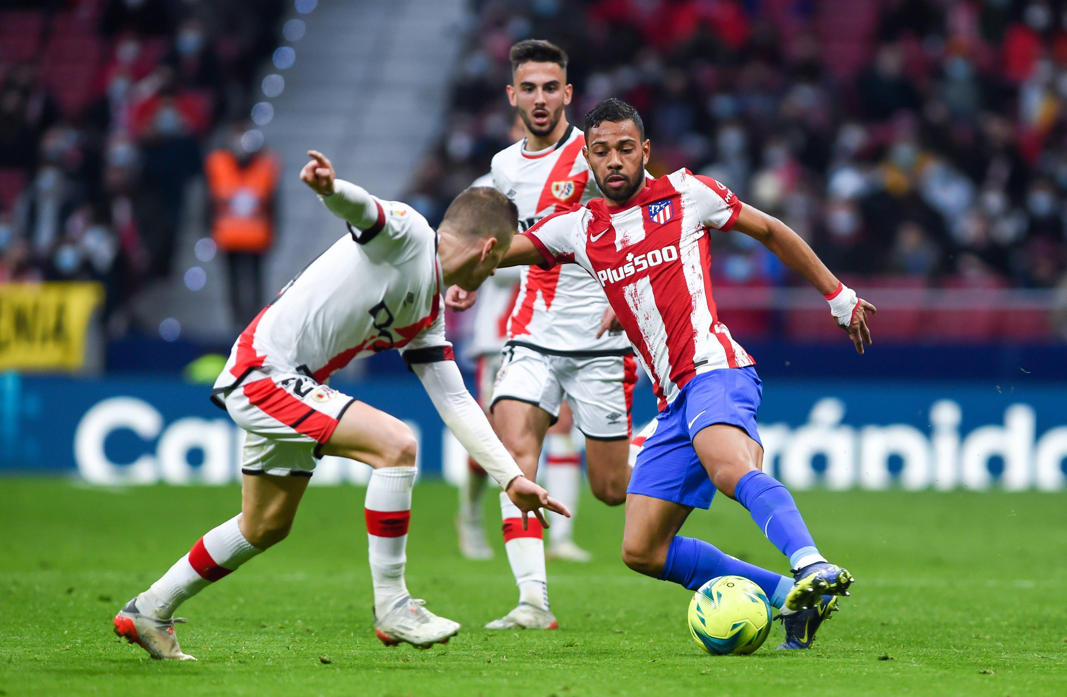 开云官网-格拉纳达竞技不敌塞尔塔维戈，主场失利