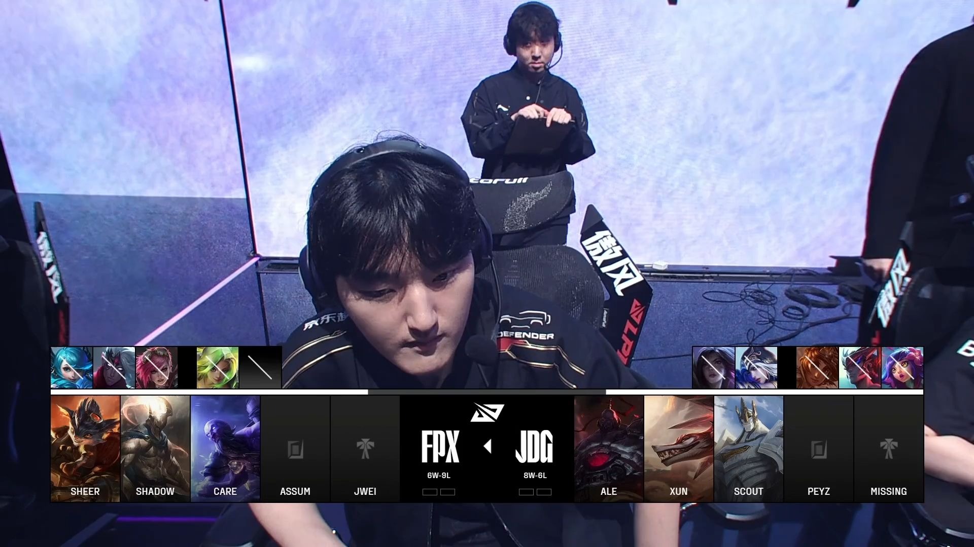 JDG鏖战FPX，Ruler团战一打五激烈交锋四强赛，点燃全场激情的简单介绍