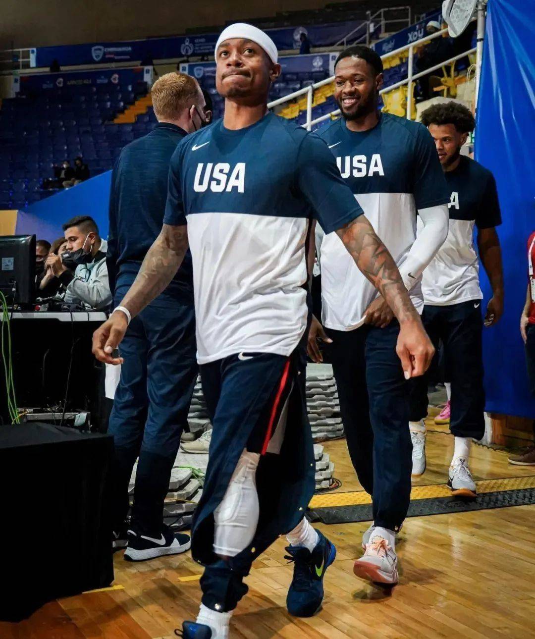 小托马斯复出首秀，开拓者输给掘金