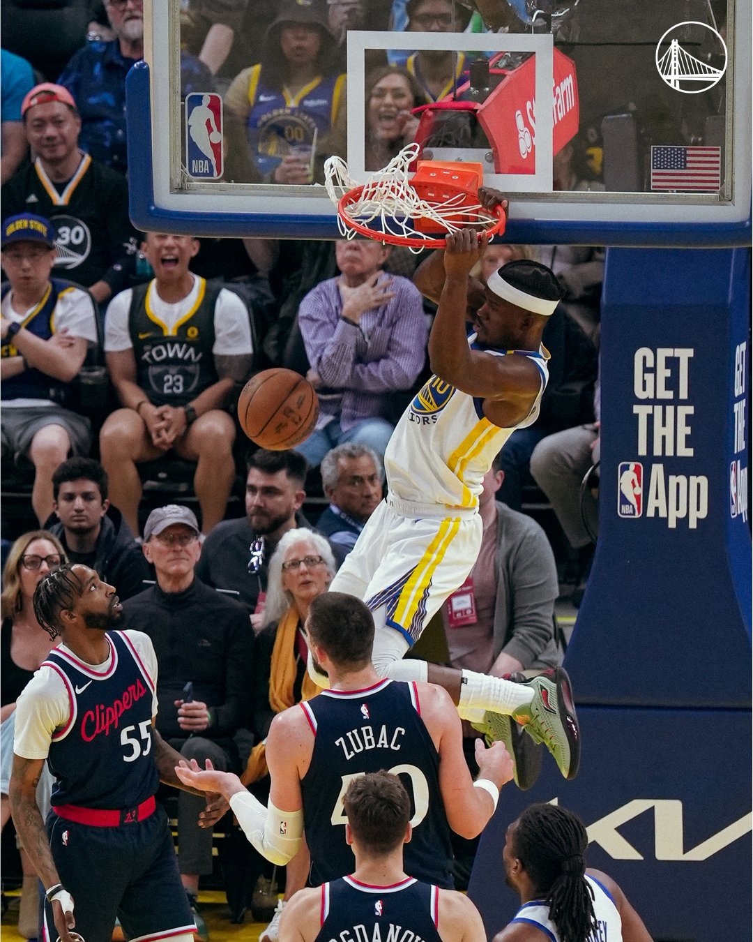 开云体育下载-包含快船战胜湖人，莱昂纳德砍下全队最高得分的词条