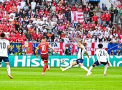 英格兰击败乌克兰晋级欧洲杯四强