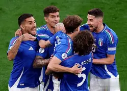 英格兰击败乌克兰晋级欧洲杯四强