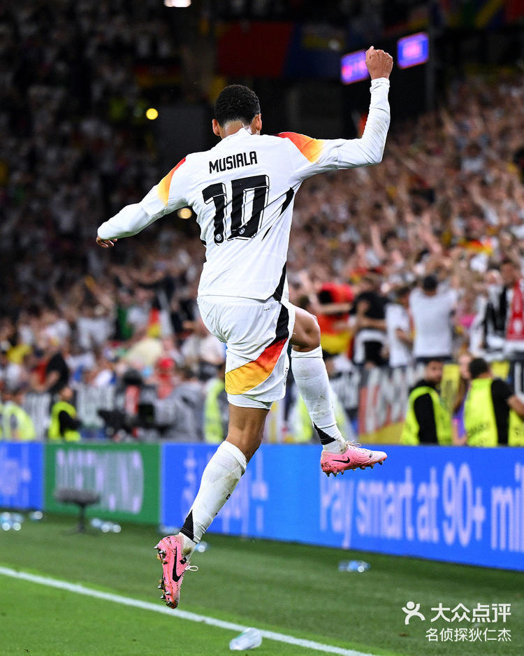 德国队在比赛中表现出色，成功晋级下一阶段