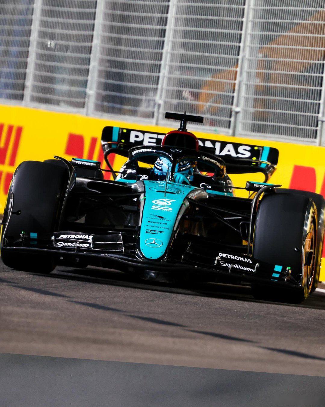 开云APP-包含迈凯伦绝杀哈斯车队，诺里斯惊艳四座的词条