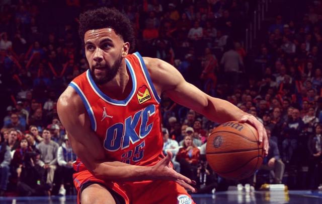 开云官网-雷霆轻取上海队，米切尔点燃赛场